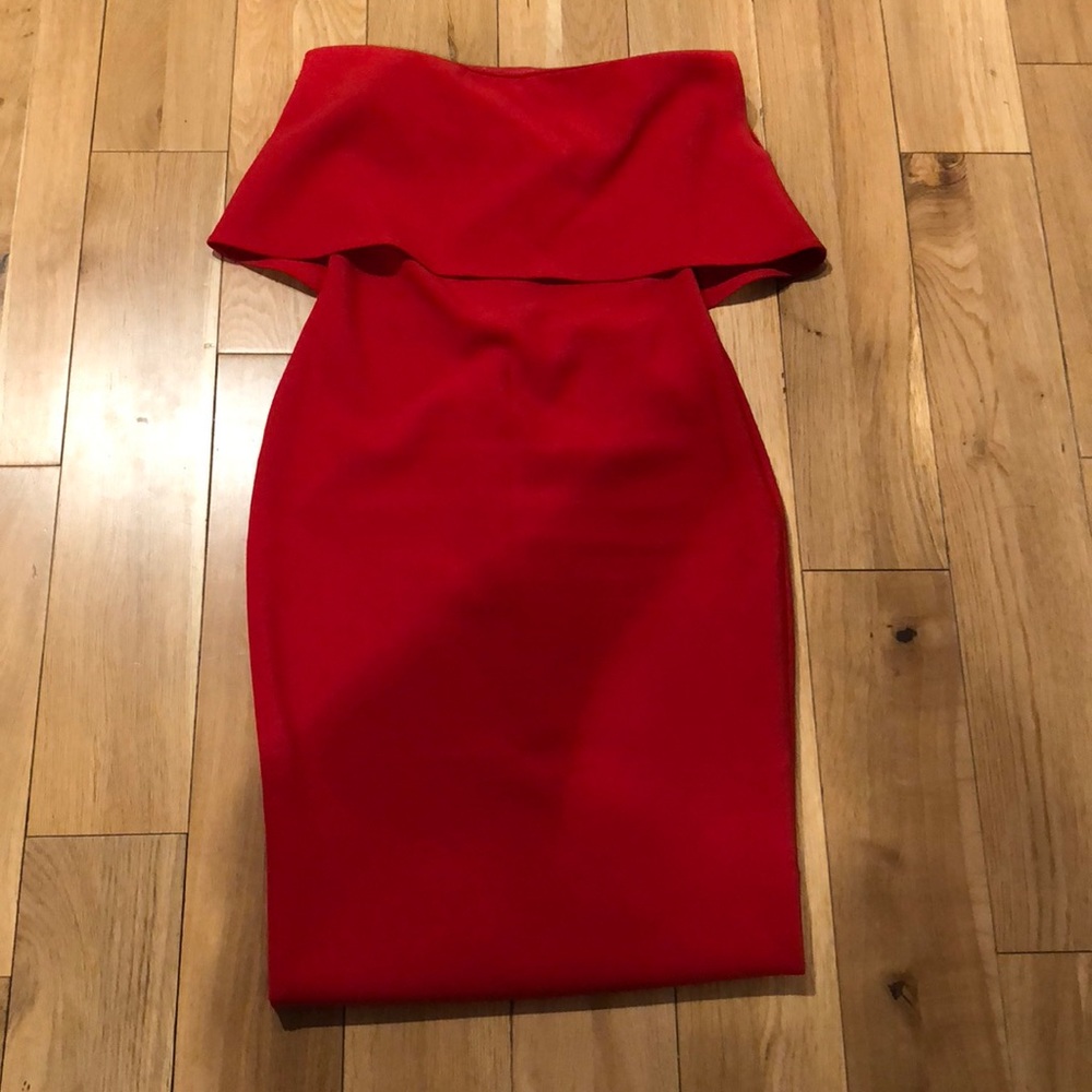 Sleeveless red dress